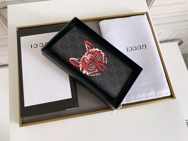 グッチ財布コピー正面デザイン